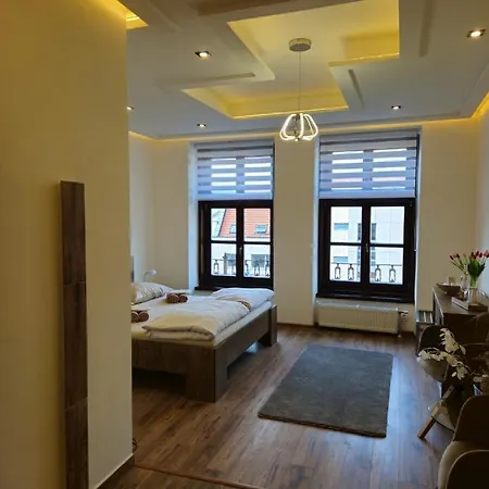Native Apartment
