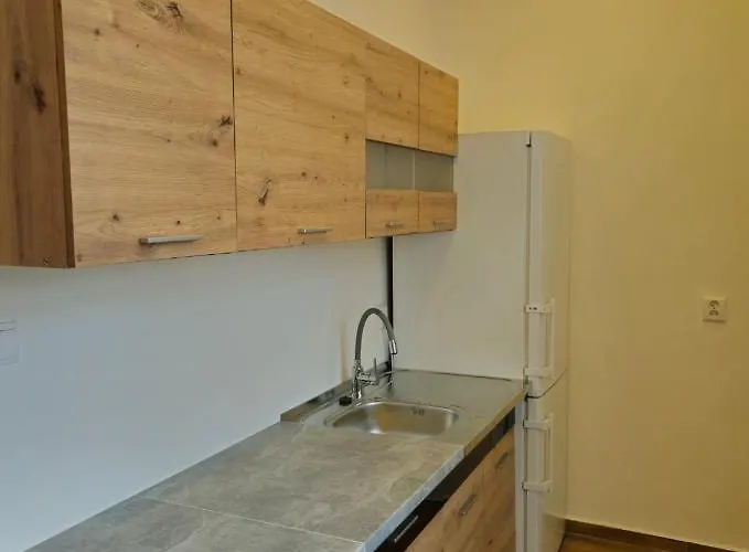 Native * Πρέσοβ